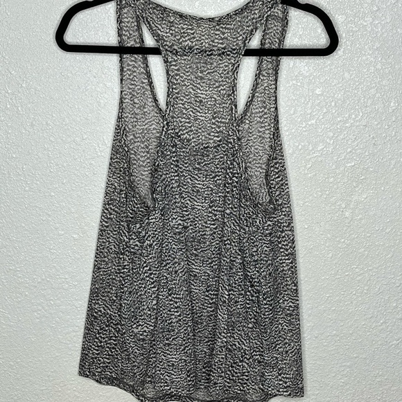 H & M Basic Razor Back Tank Top Sz Large - Picture 4 of 7
